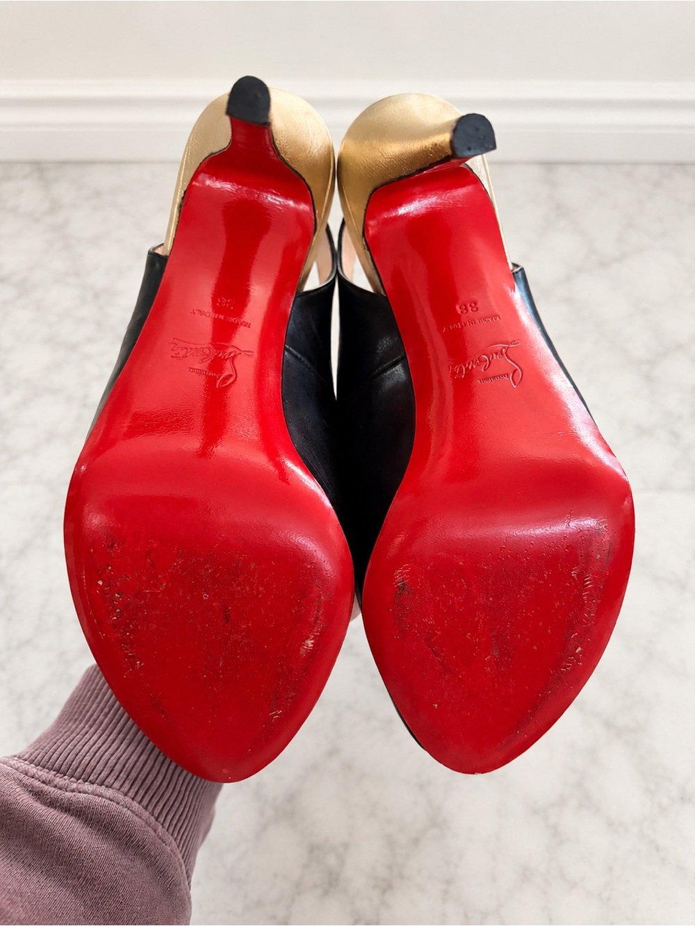 Christian Louboutin Black Leather Slingback Platform Heels Gold Heel Red Bottoms - Picture 5 of 7